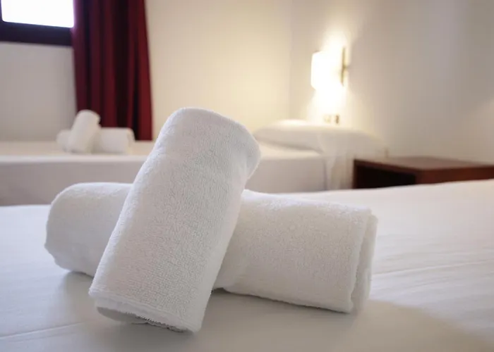 Ohtels فندق ماثاغون